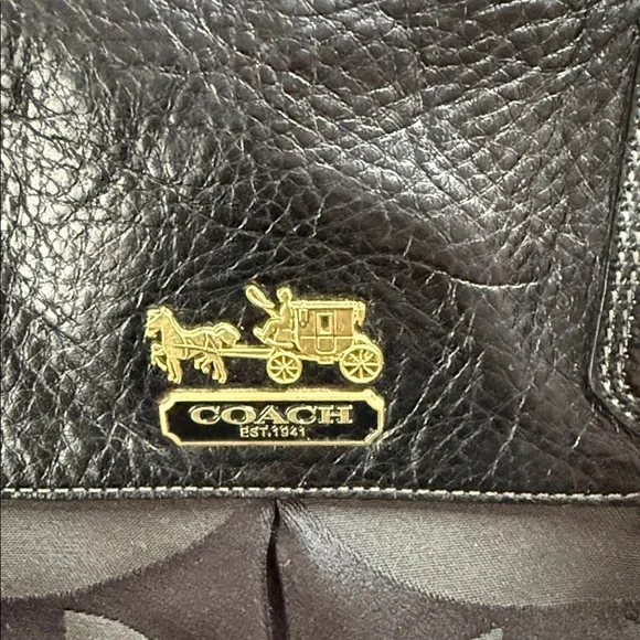 Coach Weekender Bag - Picture 3 of 17